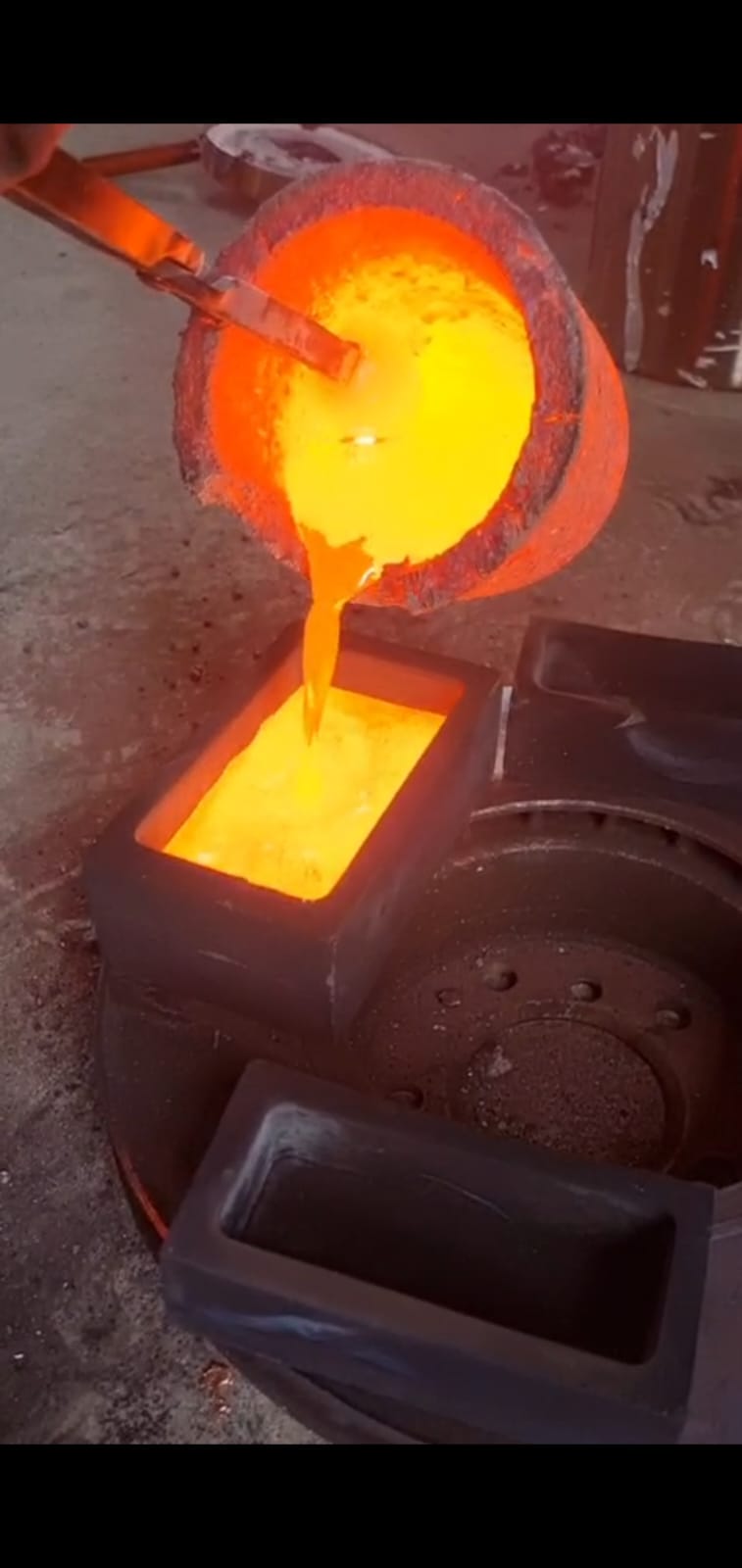 Copper Ingot 1000–1300 g | 99.9% pure Galerie